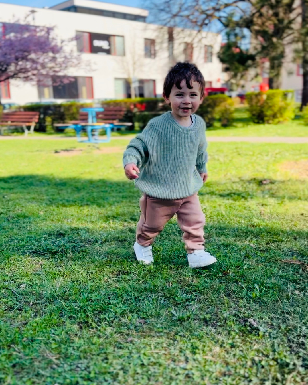 Svetr "Must Have Hipster" Pistácie