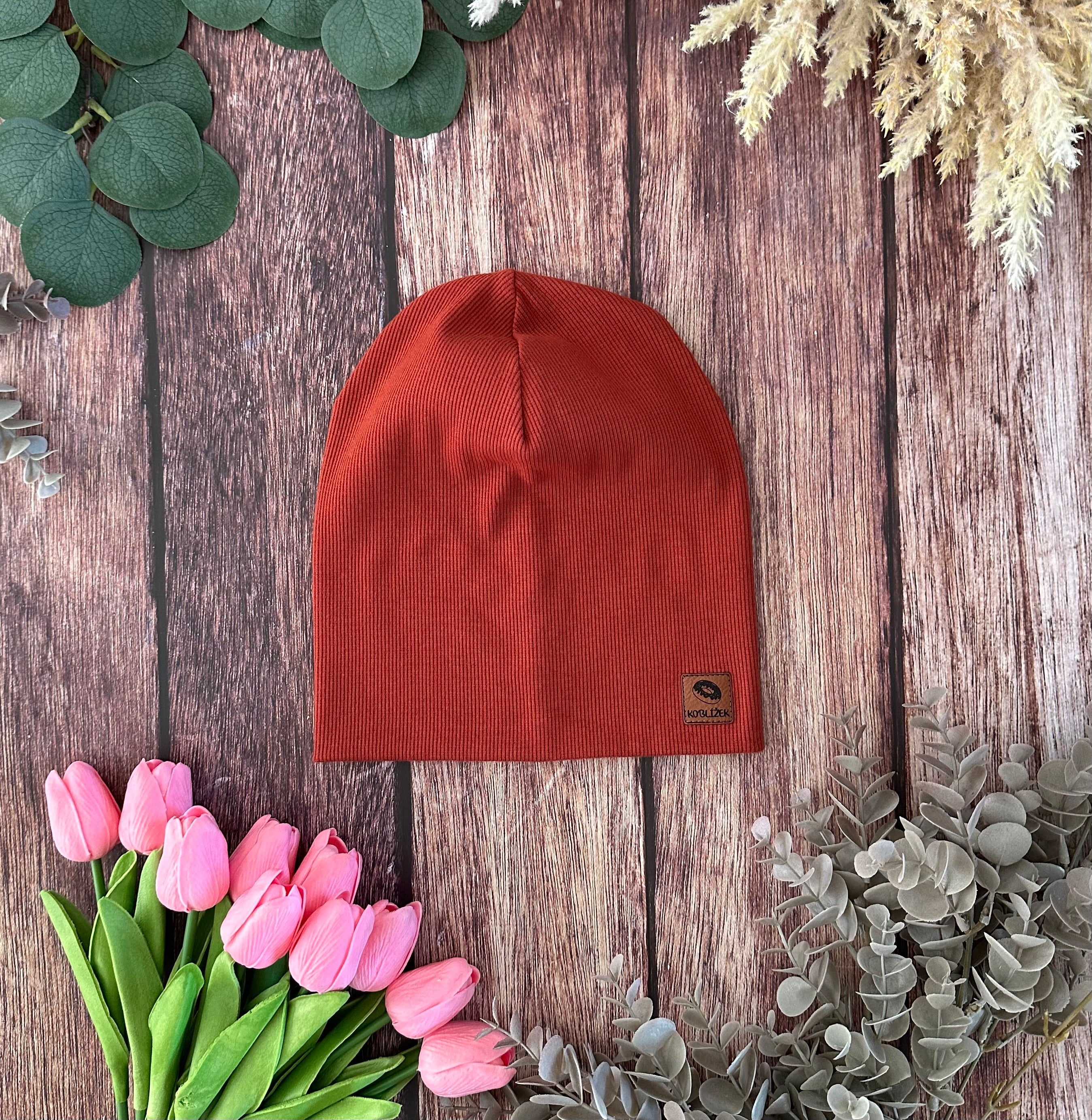 Čepice "Beanie" Cihlová Koblížek