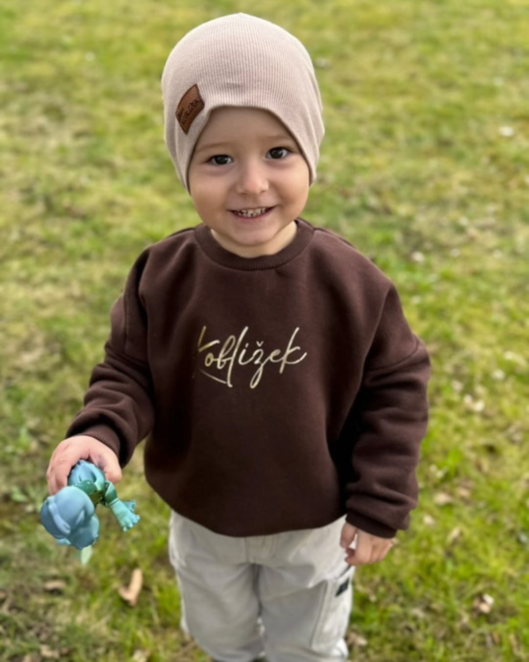 Čepička "Beanie" Latte