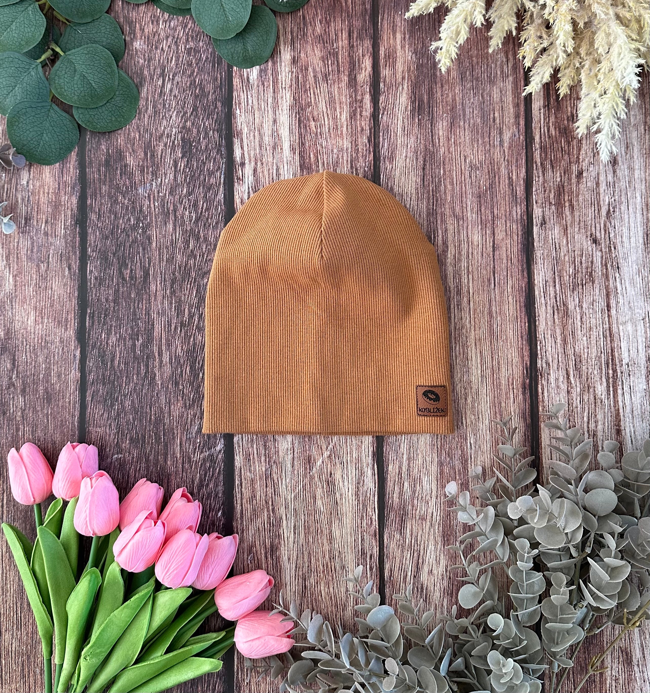 Čepice "Beanie" Slaný karamel Koblížek