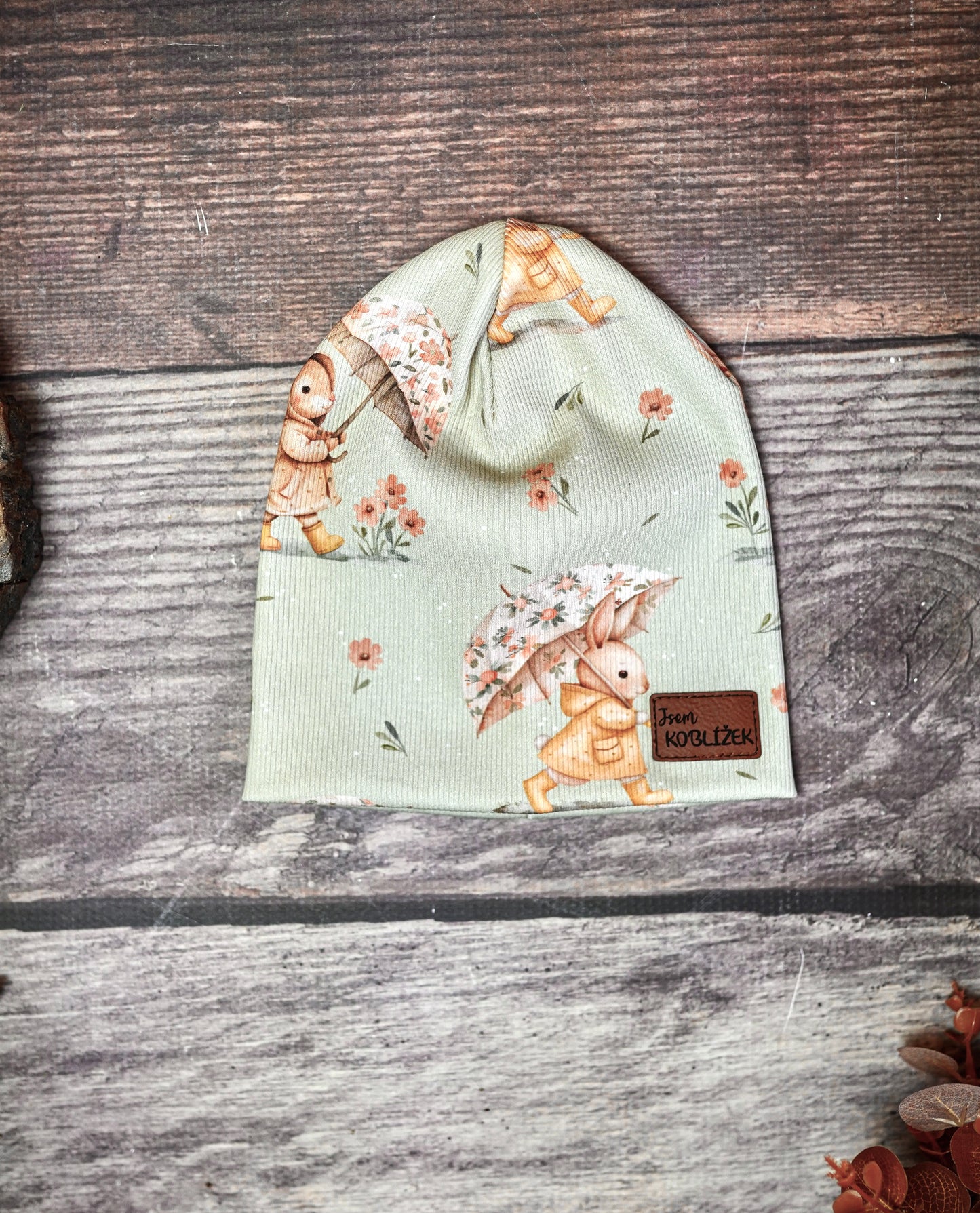Čepička "Beanie" Králíček v dešti