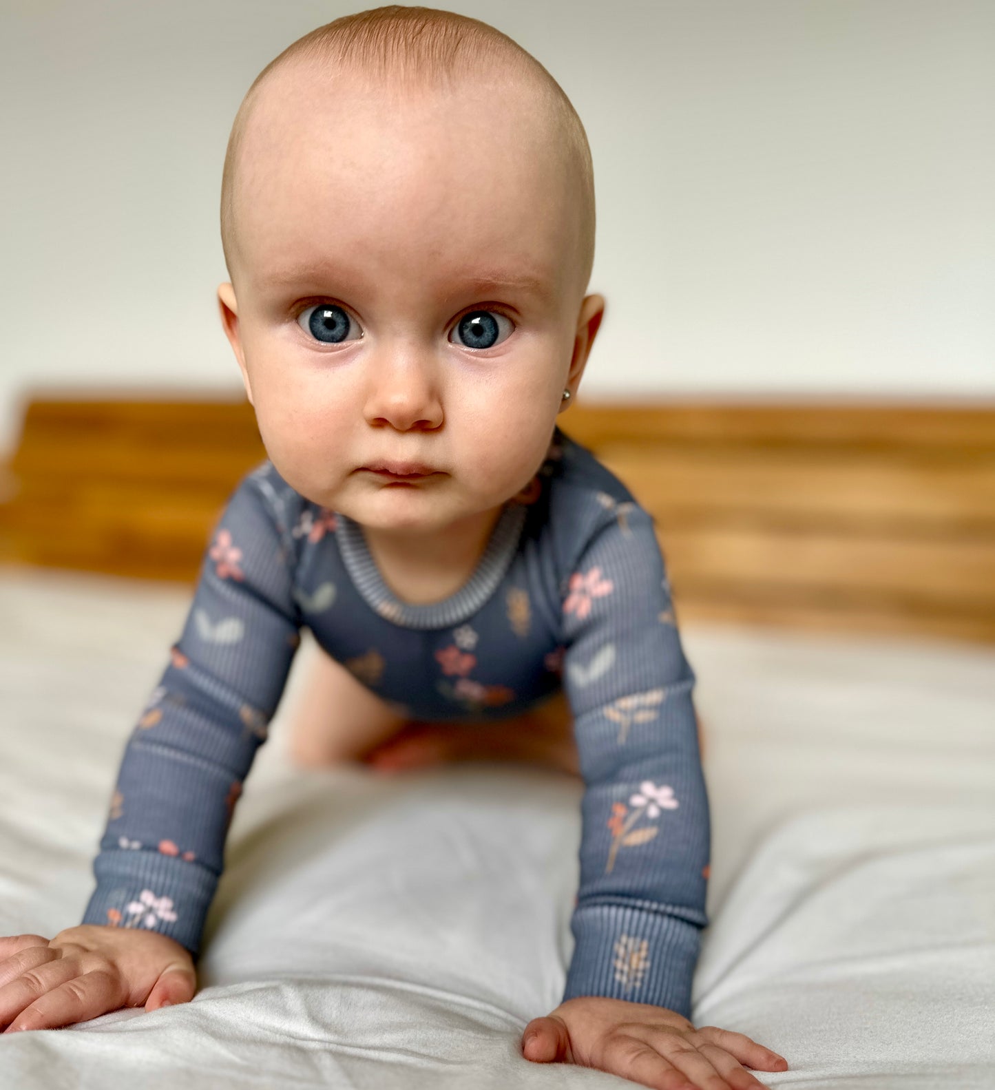 Body s dlouhým rukávem Květiny