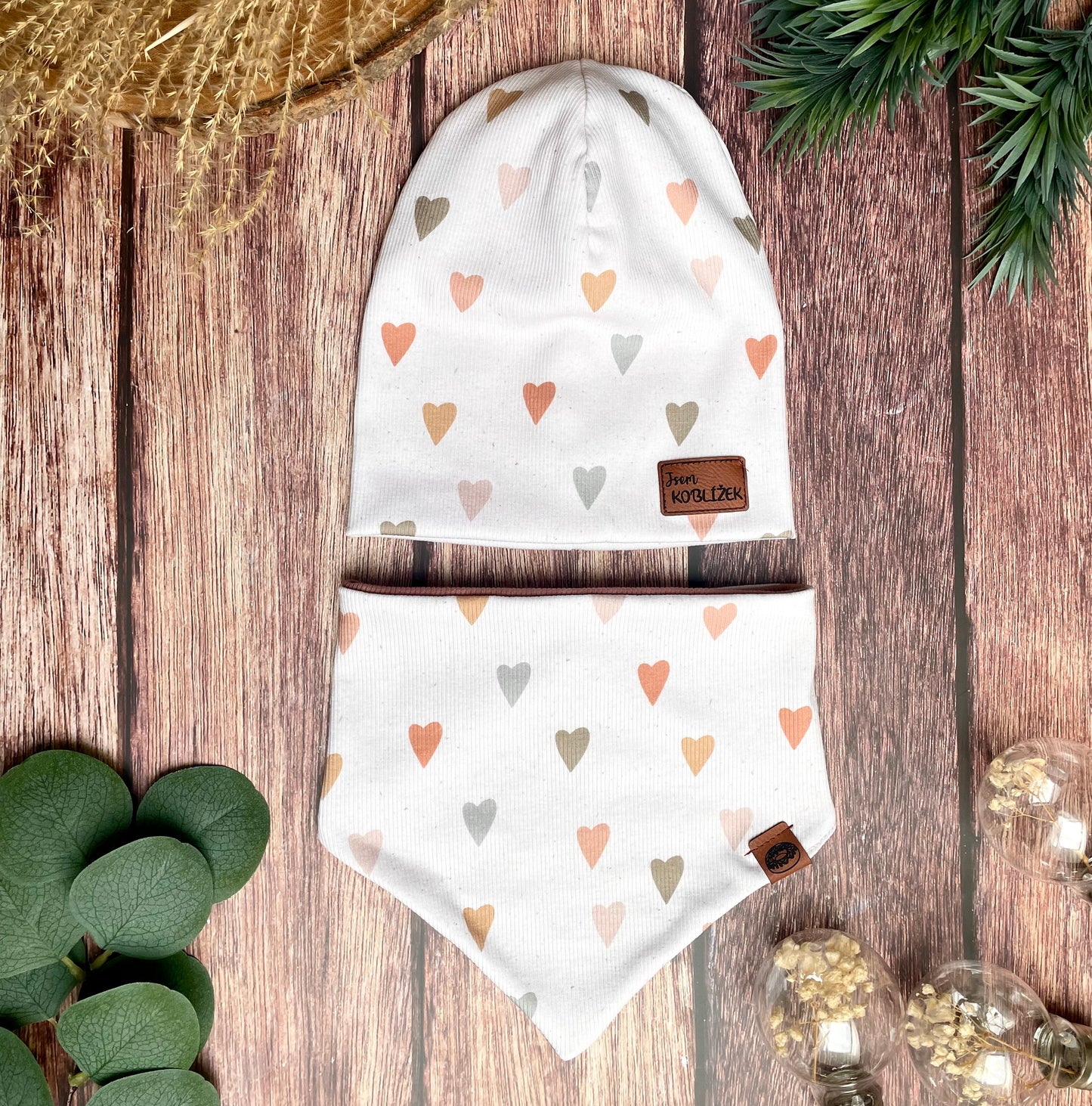 Čepička "Beanie" Srdíčka