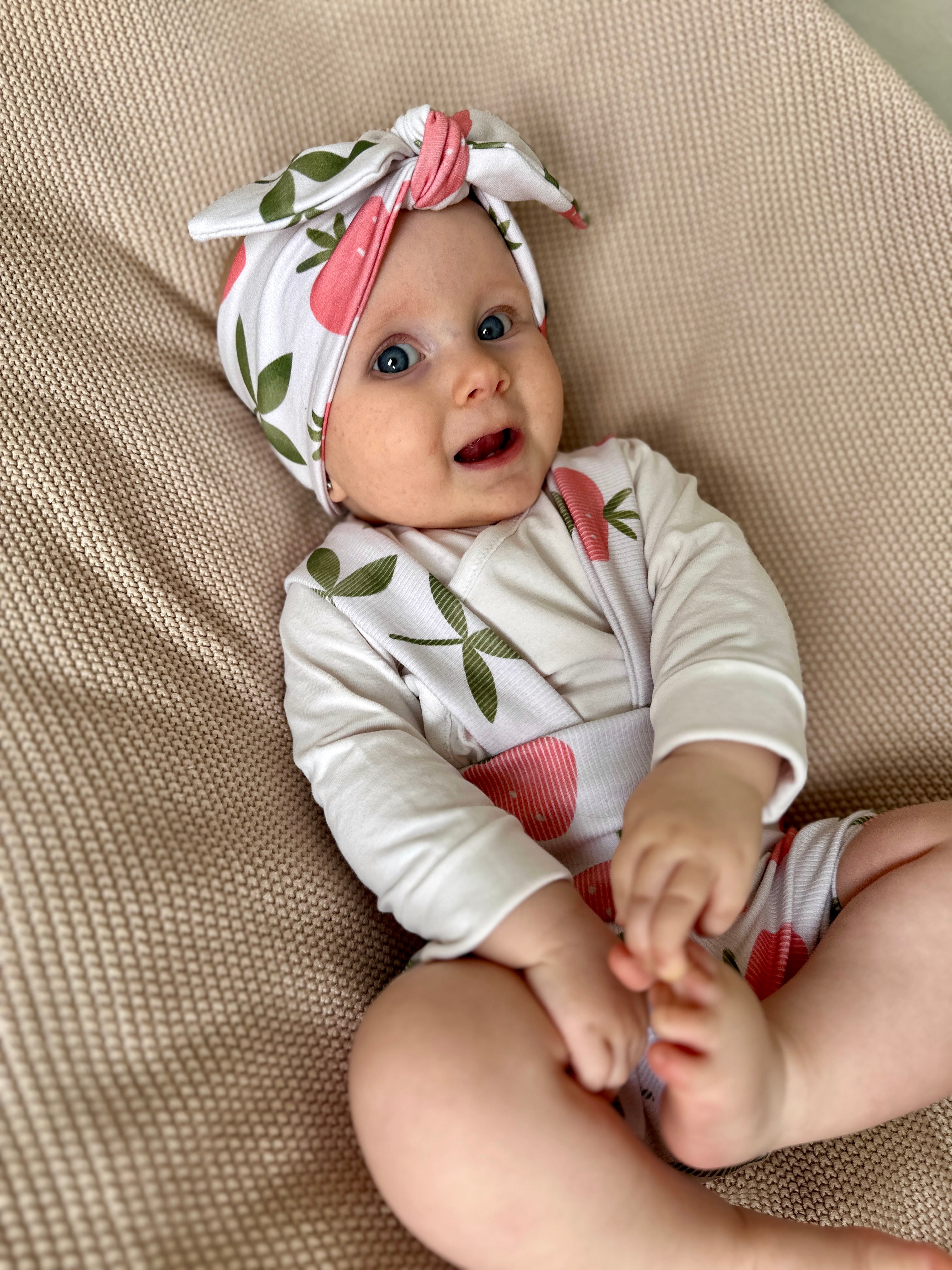 Čelenka Jahody s uzlíkem