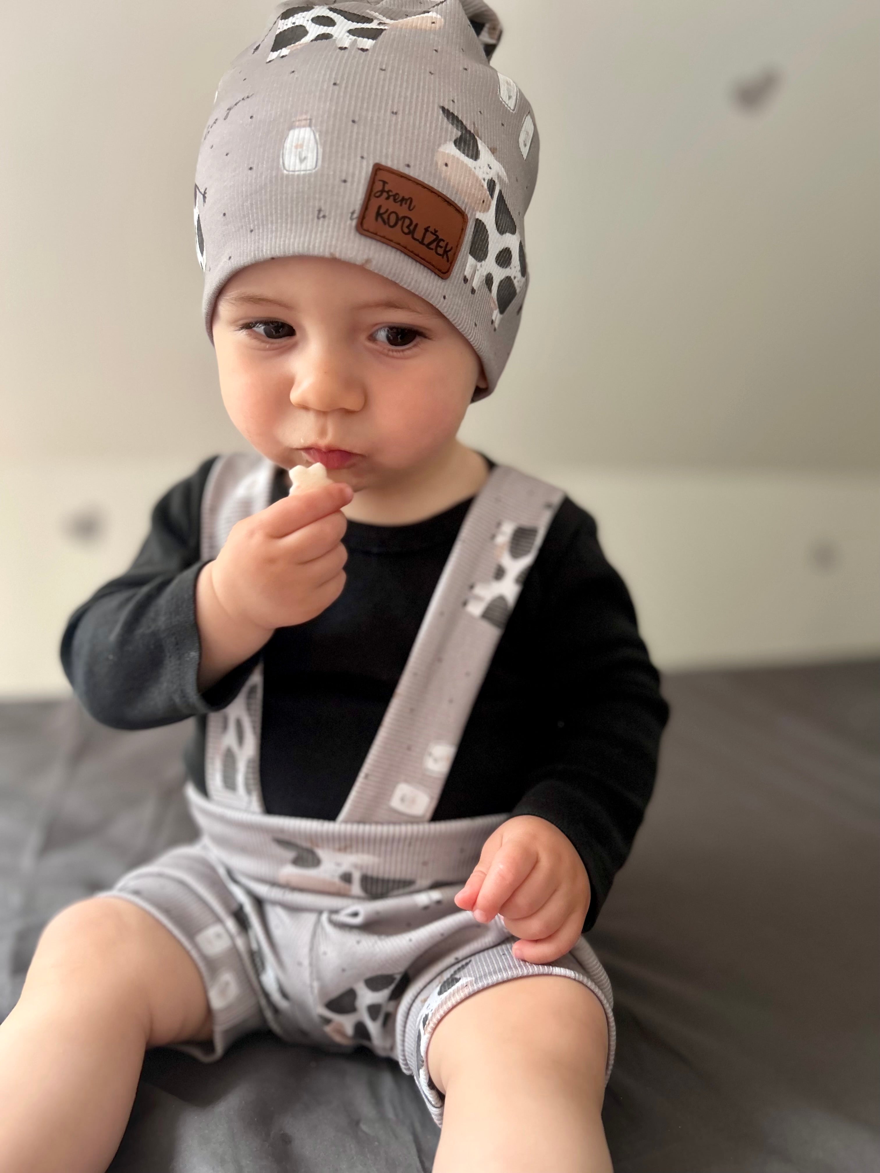 Čepička "Beanie" BŮŮů