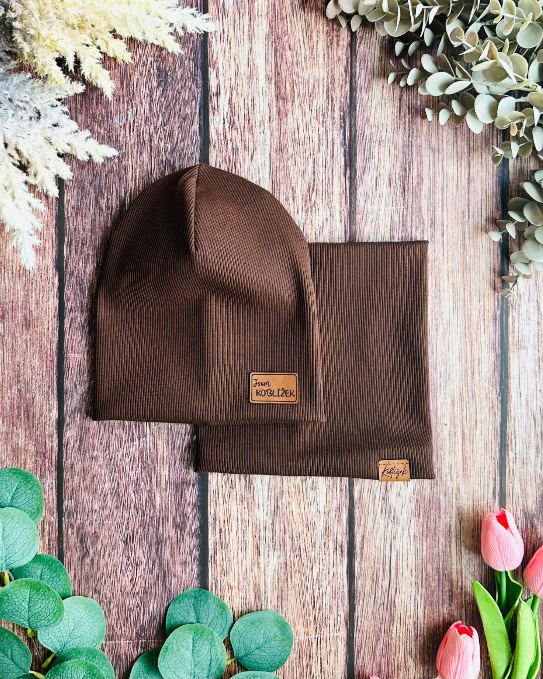 Čepička "Beanie" Čokoláda