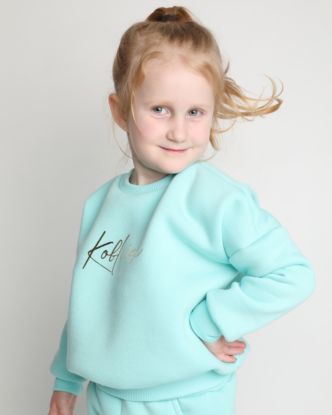 Mikina Fluffy Azurit