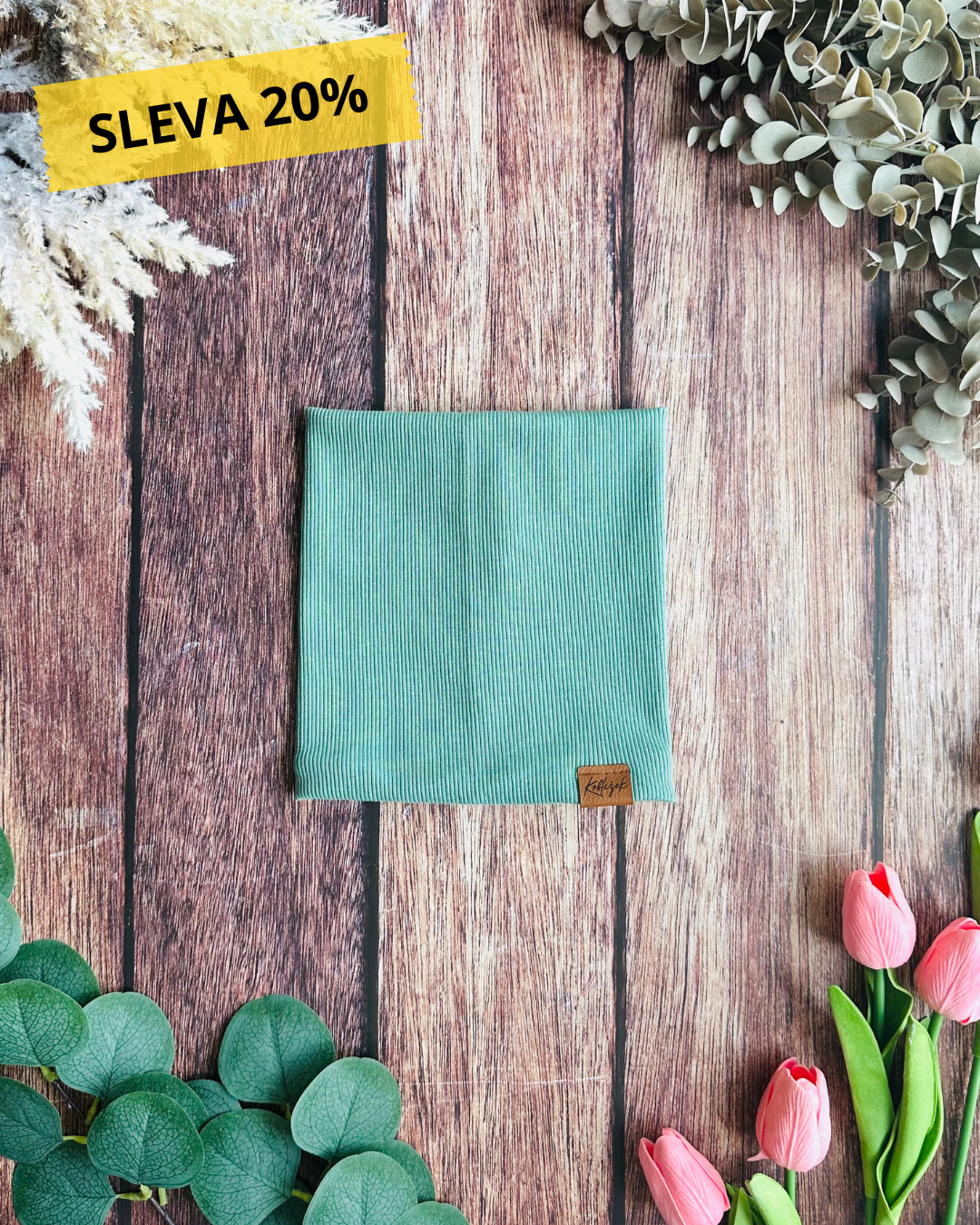 Dvouvrstvý nákrčník Šalvěj