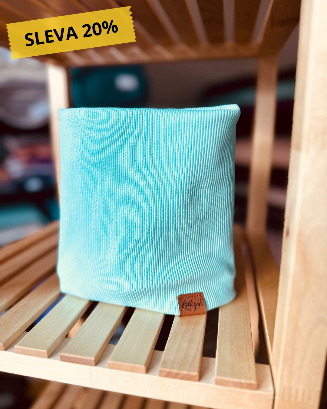 Dvouvrstvý nákrčník Azurit